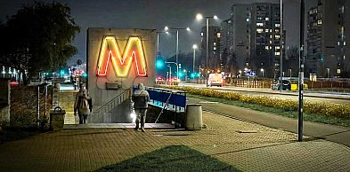 Neony zamiast starych kasetonów metra. Jest pomysł na zmiany!