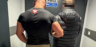 Wpadł na gorącym uczynku przy Alei KEN. „Odbierak” miał przy sobie 20 tysięcy