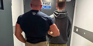 Policja w akcji na Roentgena. Młody mężczyzna usłyszał zarzuty