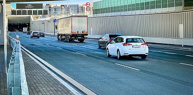 Lawina aut przejeżdża przez Ursynów. Są najnowsze wyniki pomiarów