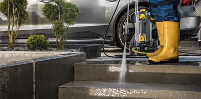 Jak odświeżyć taras i elewację? Wykorzystaj moc myjki ciśnieniowej