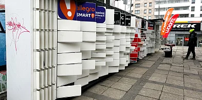 Zadzwoń, to otworzą ci paczkomat... Wielka awaria na Ursynowie Północnym-38625