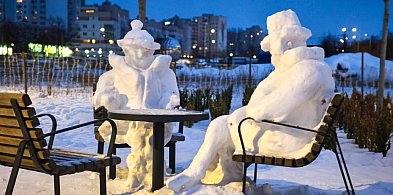 Śnieżne rzeźby na Ursynowie zachwycają. Zobacz to dzieło!-38911