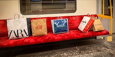 Chamstwo w metrze! "Torebka ważniejsza niż człowiek?"-39187