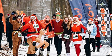 Setki mikołajów pobiegnie przez Las Kabacki. Ruszyły zapisy!-37898