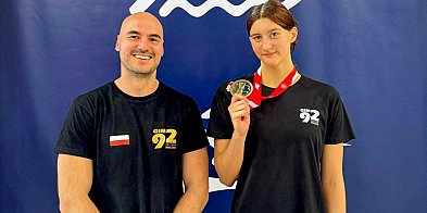 Młodzi pływacy z Ursynowa jak w transie! Podbijają Mistrzostwa Polski seniorów