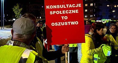 Trzecia tura protestów na Ursynowie. Mieszkańcy os. Kazury nie odpuszczają-37317