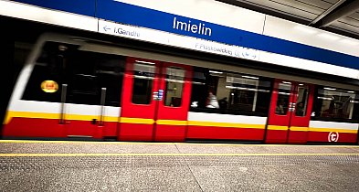 Wszystkich Świętych w Warszawie. Jak kursuje metro?-37583