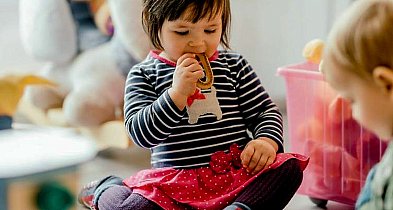 W przedszkolach walka o każde dziecko. Na Ursynowie znikają kolejne oddziały