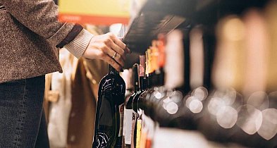 Koniec nocnego alkoholu w Warszawie. Co musisz wiedzieć?