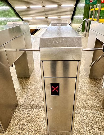 W poniedziałek jedziemy za darmo! Metro bez biletu z okazji EDbS-36897