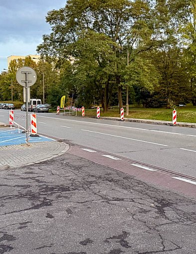 Remont na Romera. Zablokują patoparkowanie, zabezpieczą pieszych-37182