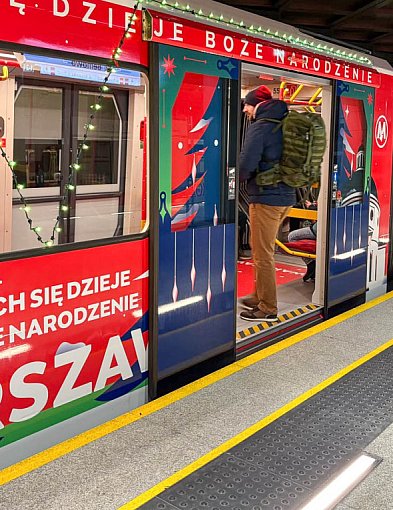 Świąteczne metro na torach! Kiedy na Ursynowie?-38199