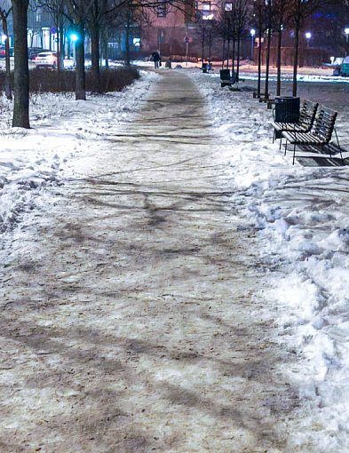 ZOM wyrzuca firmę odśnieżającą Ursynów i sypie gigantycznymi karami-39010