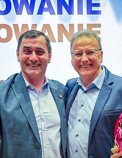 Szósta fucha burmistrza Ursynowa! Opozycja nie szczędzi złośliwości