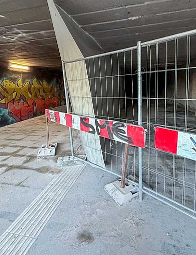 Zrujnowane pomieszczenia zburzone. Przejście pod Puławską przestanie straszyć!