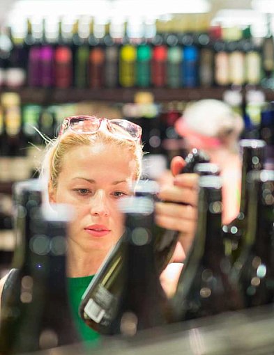 Koniec z nocną sprzedażą alkoholu! Radni miejscy zagłosowali