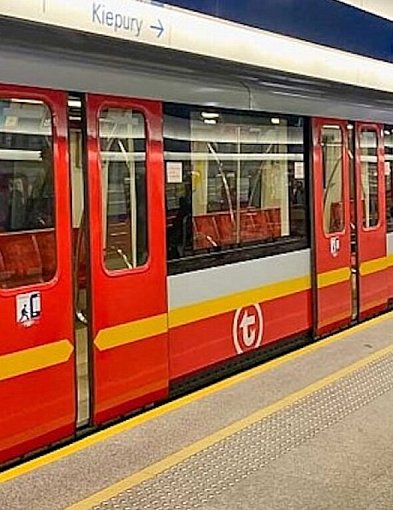 Metro tylko od Stokłosów. Zamknięte były trzy stacje na Ursynowie