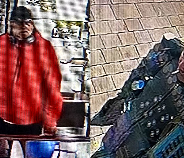 Grozili jubilerowi, planowali skok? Policja publikuje zdjęcia i prosi o pomoc-38589