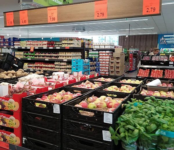 Do której zrobisz zakupy w Sylwestra? Znane sieci podały godziny-38831