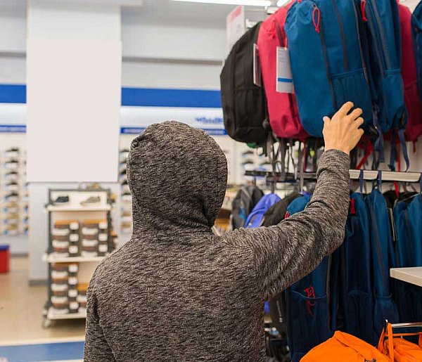 Koniec „kariery” seryjnego złodzieja. Kradł na Ursynowie i w całej Warszawie