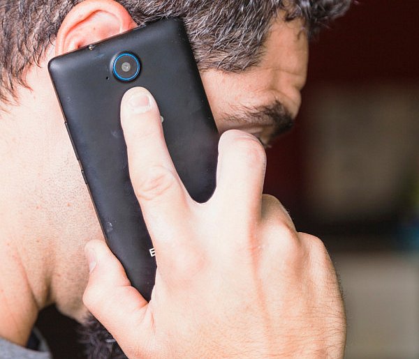 Z Polski znika kultowa sieć komórkowa. Co dalej z numerami?