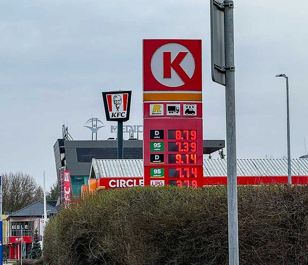 Od jutra tankujemy taniej. Sprawdź maksymalne ceny benzyny i diesla