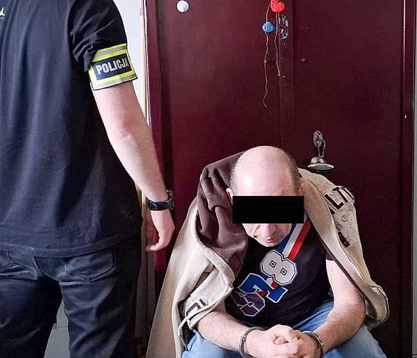 Magazyn narkotyków na Ursynowie. Policja przejęła kilogramy mefedronu