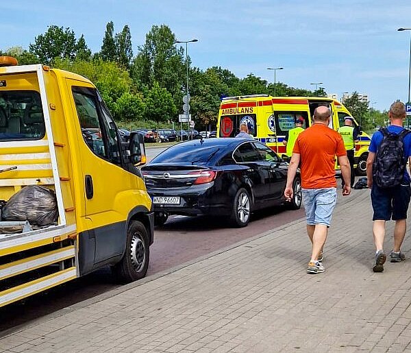 Kolizja na skrzyżowaniu Rosoła i "Lota". Czy będzie tam bezpieczniej?