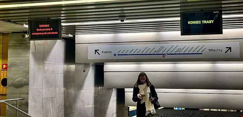 Samobójstwo na stacji Wilanowska. Metro kursowało w dwóch pętlach