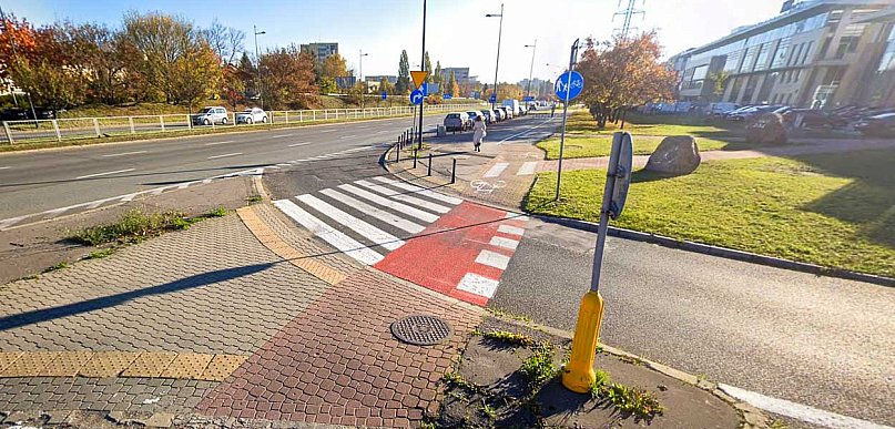 Rusza sezon remontów na Ursynowie. Niespodzianka od ZDM dla pieszych i rowerzystów