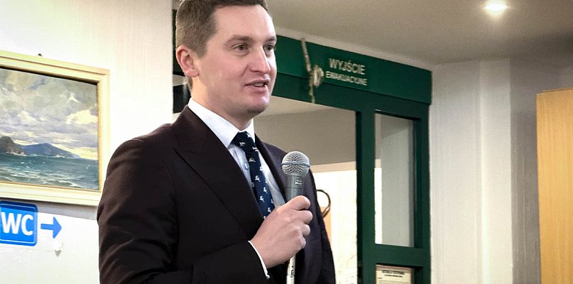 Poseł PiS na Ursynowie. "Bankster Morawiecki", Polexit i strach przed Konfederacją - 38400