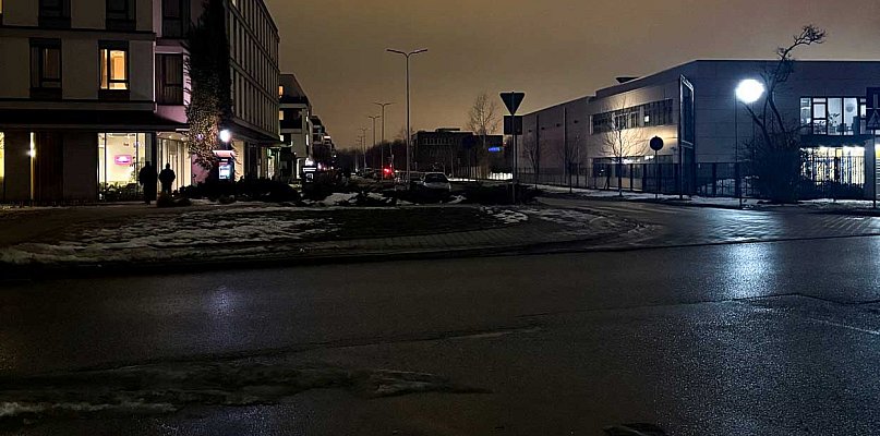 Ulica na Ursynowie tonie w ciemnościach. Długi oraz zaplombowany licznik!