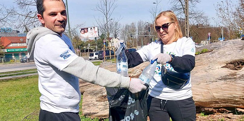 Pety, butelki i stare opony. Sąsiedzi ruszą w teren, by posprzątać Ursynów!