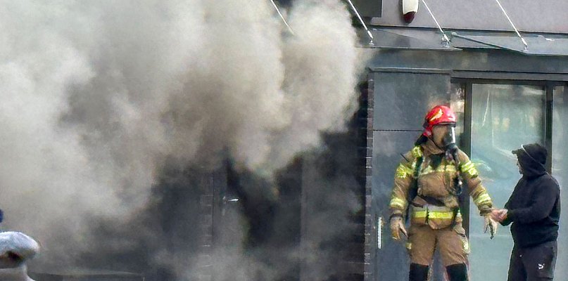 Pożar remontowanej strzelnicy na Migdałowej. 4 osoby nie żyją