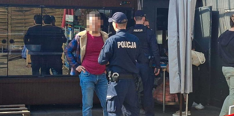 Nalot służb na uzbecki bar na Ursynowie. Posypały się mandaty