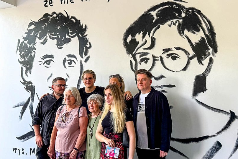 Mural Ludwiki i Henryka Wujców na Ursynowie