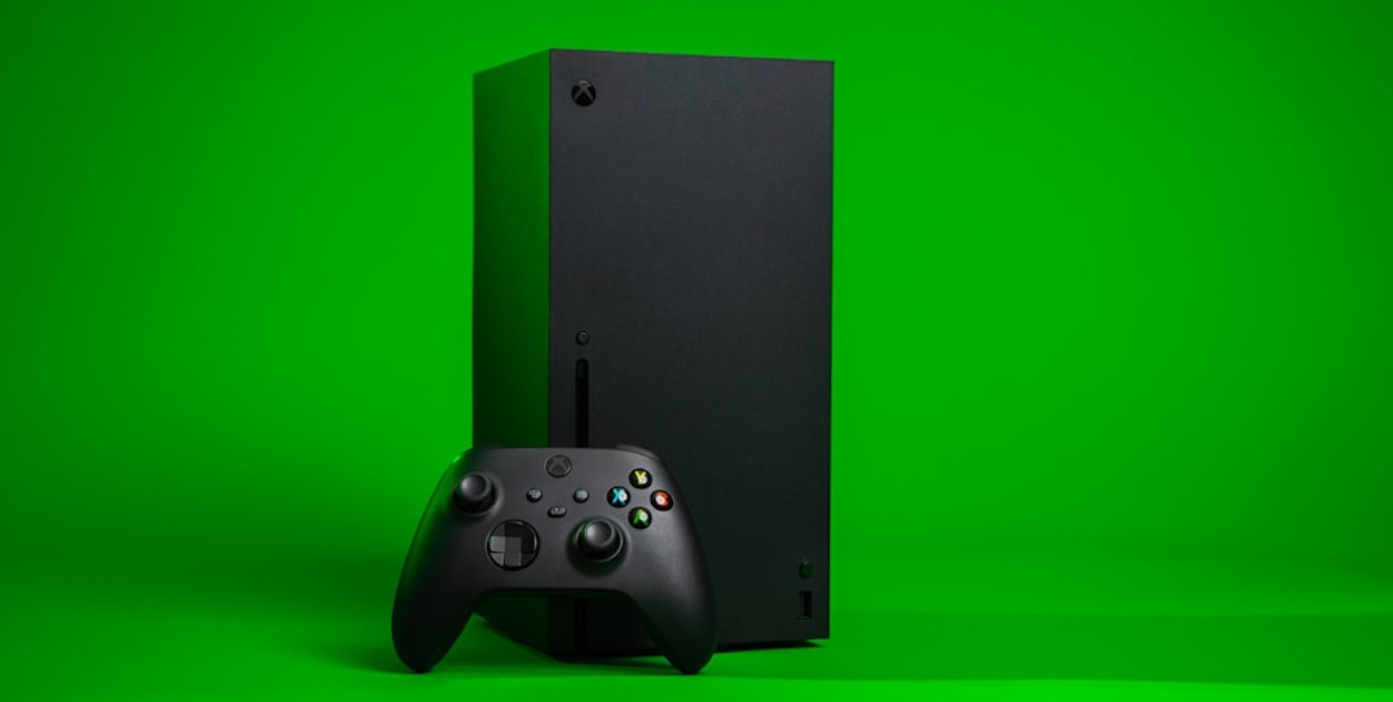 Dlaczego warto postawić na konsolę Xbox Series X? 4 zalety