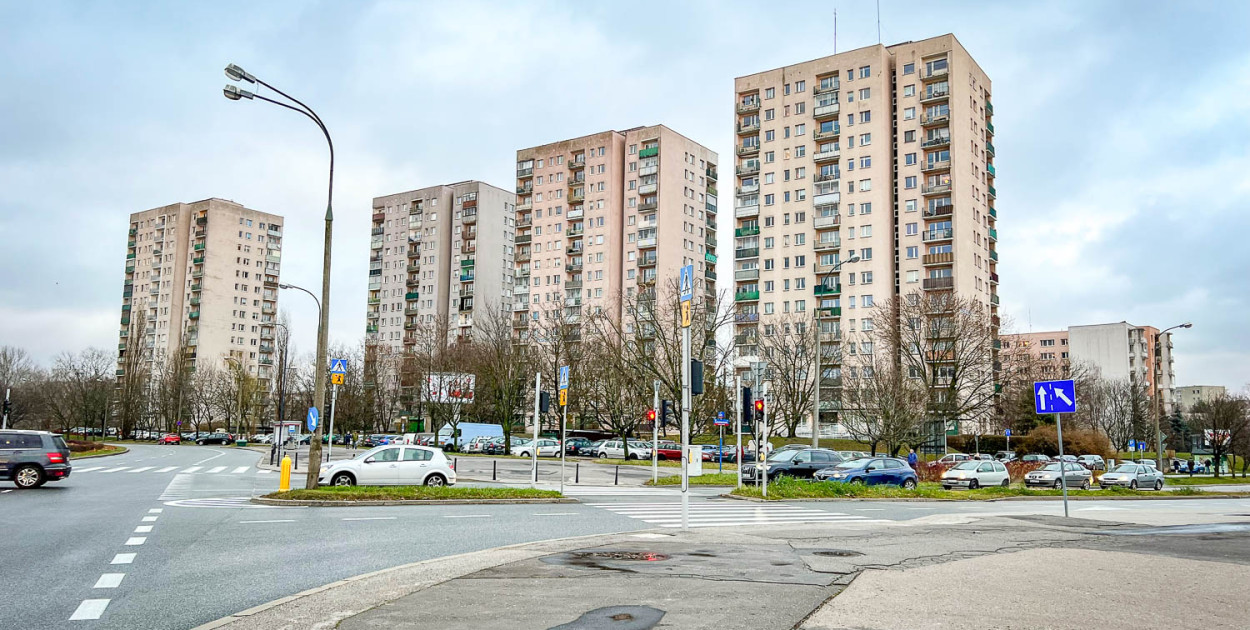 \'Cztery piętnastki\' na os. Na Skraju - tzw. ursynowski Manhattan (SK)