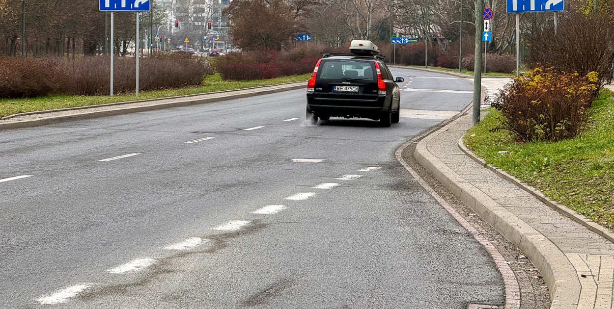 Ulica Rosoła na Ursynowie (SK)