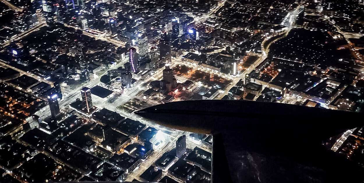 Co latało nad Ursynowem w nocy? Specjalny samolot krążył nad stolicą