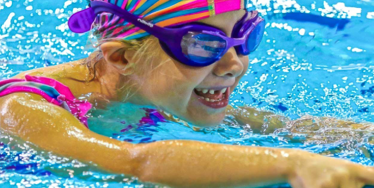 Foki na start! Zawody pływackie dla przedszkolaków z Ursynowa