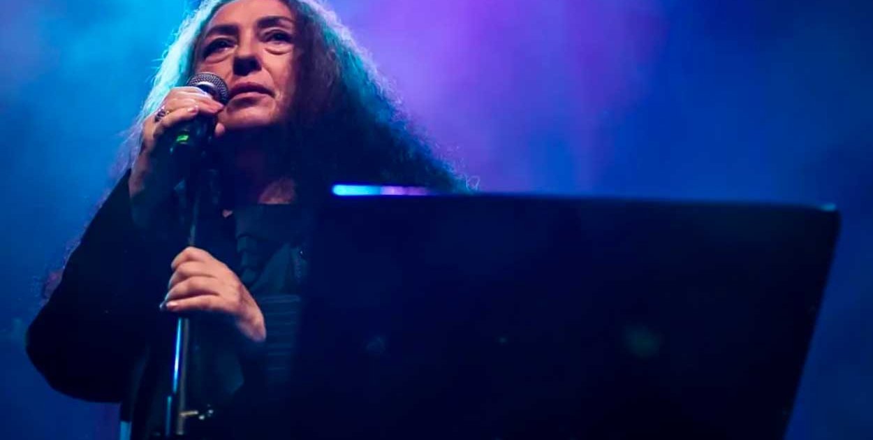 "W domach z betonu" znów zabrzmi na żywo. Martyna Jakubowicz na Ursynowie