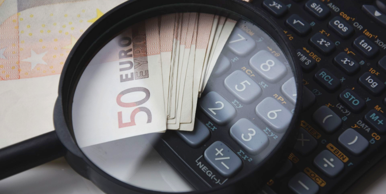 Numer KSeF na przelewie i data wystawienia faktury - o czym pamiętać?