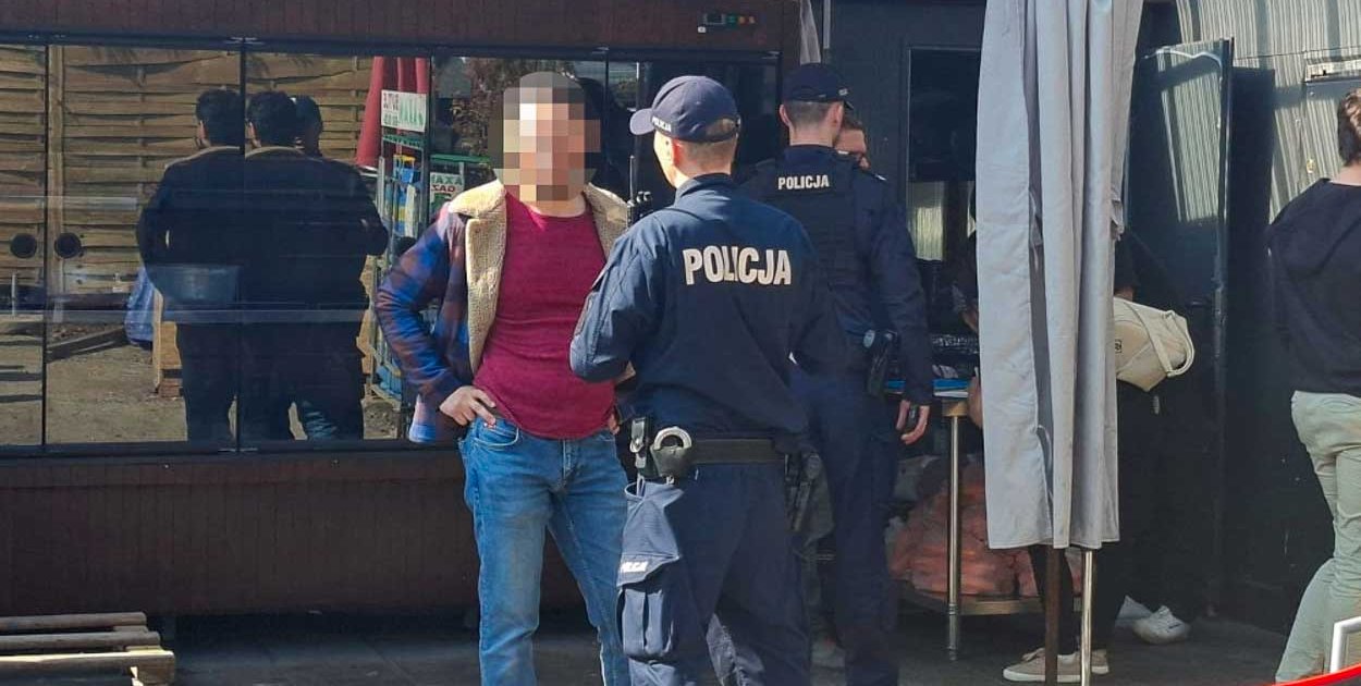 Nalot służb na uzbecki bar na Ursynowie. Posypały się mandaty