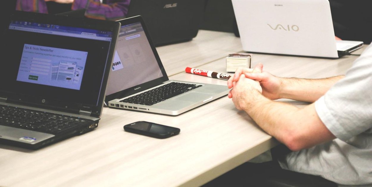 Zmiana modelu biznesowego — kiedy pivot to konieczność, a nie porażka